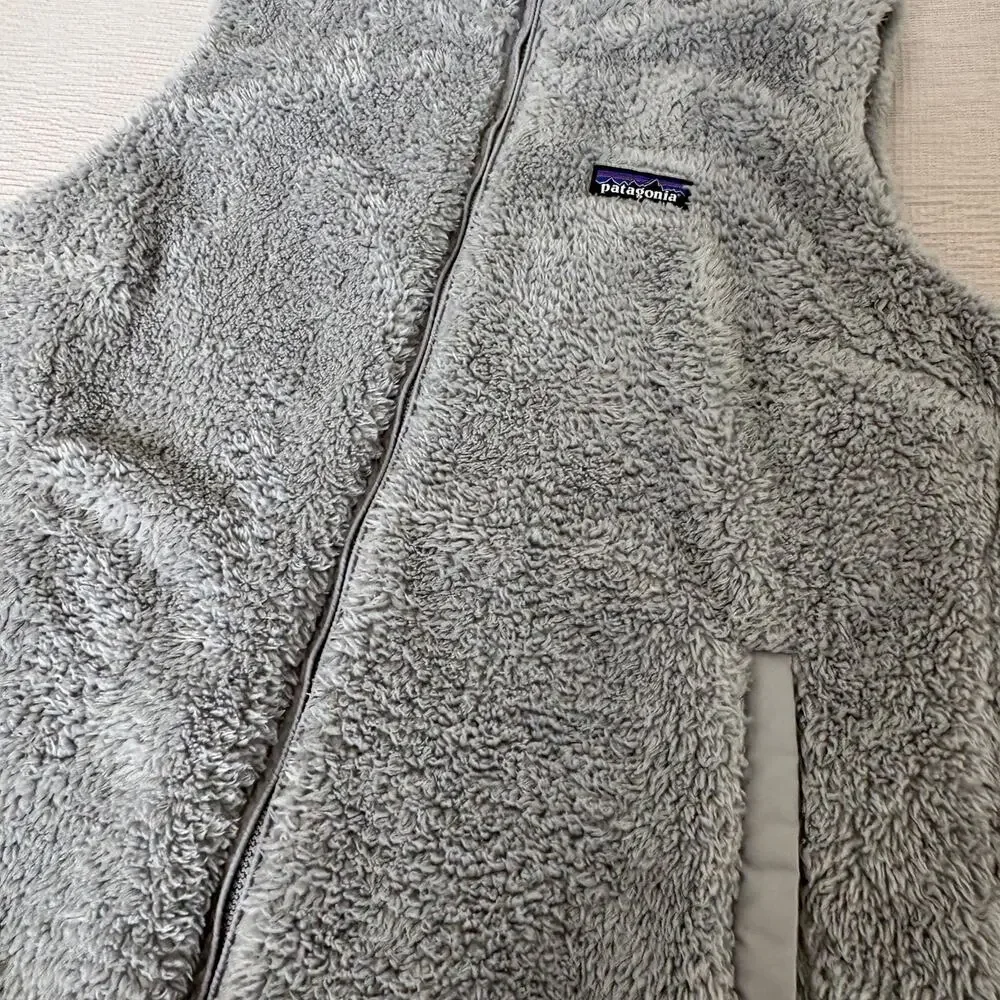 Patagonia Gray Fleece Vest Size Medium Zip Up  Cabincore  GORPCORE Scandigirl - Picture 10 of 10
